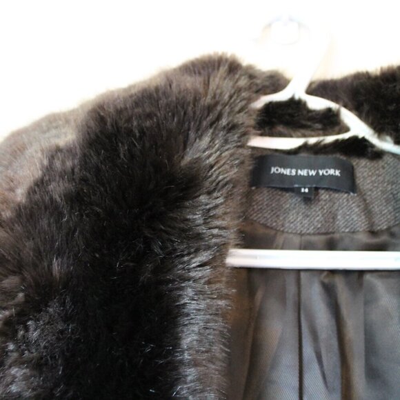 Jones New York Faux Fur Wool Winter Jacket - Picture 3 of 7